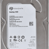 Хард диск Seagate 1TB SATA III с етикет и SATA конектори.