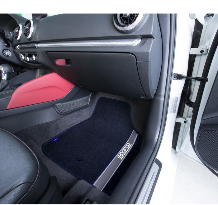Мокетни стелки Sparco | 4 части, със сиво, лого SPARCO АВТО Мокетни стелки Sparco | 4 части, със сиво, лого SPARCO