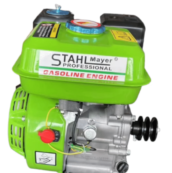 Двигател за Мотофреза STAHLMAYER 7.5HP | 4-тактов, 196cc АКУМУЛАТОРНИ ИНСТРУМЕНТИ Детайлен изглед на хоризонталния вал и контролите.