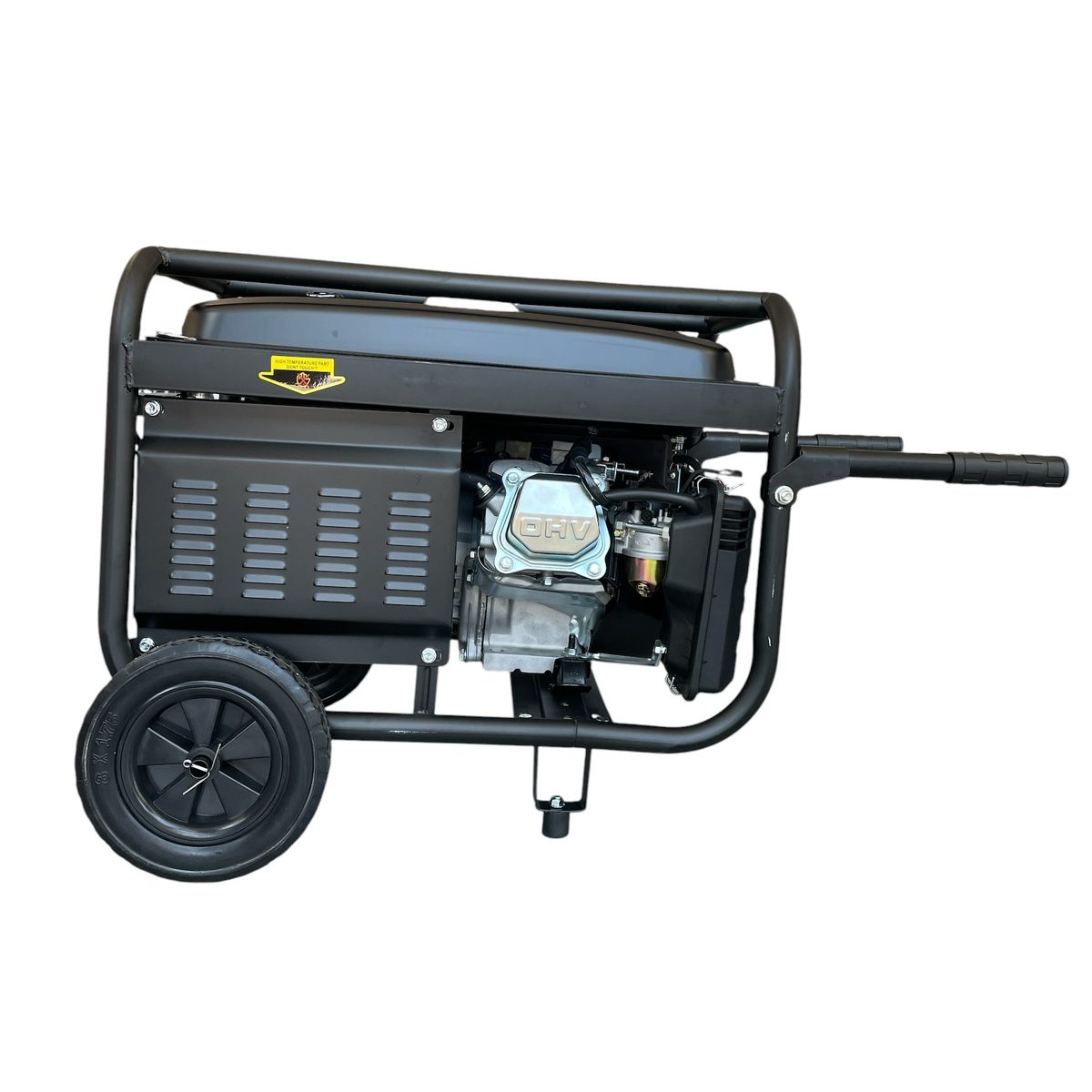 Генератор с дистанционно HHY7000FE KRAFTMASTER | 7.5kW АВТО Генератор KRAFTMASTER HHY7000FE с дистанционното управление до него.