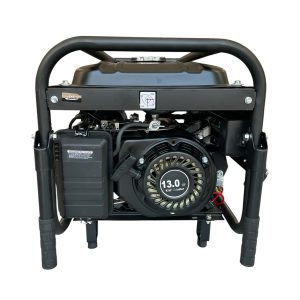 Генератор KRAFTMASTER HHY7000FE с дистанционното управление до него.