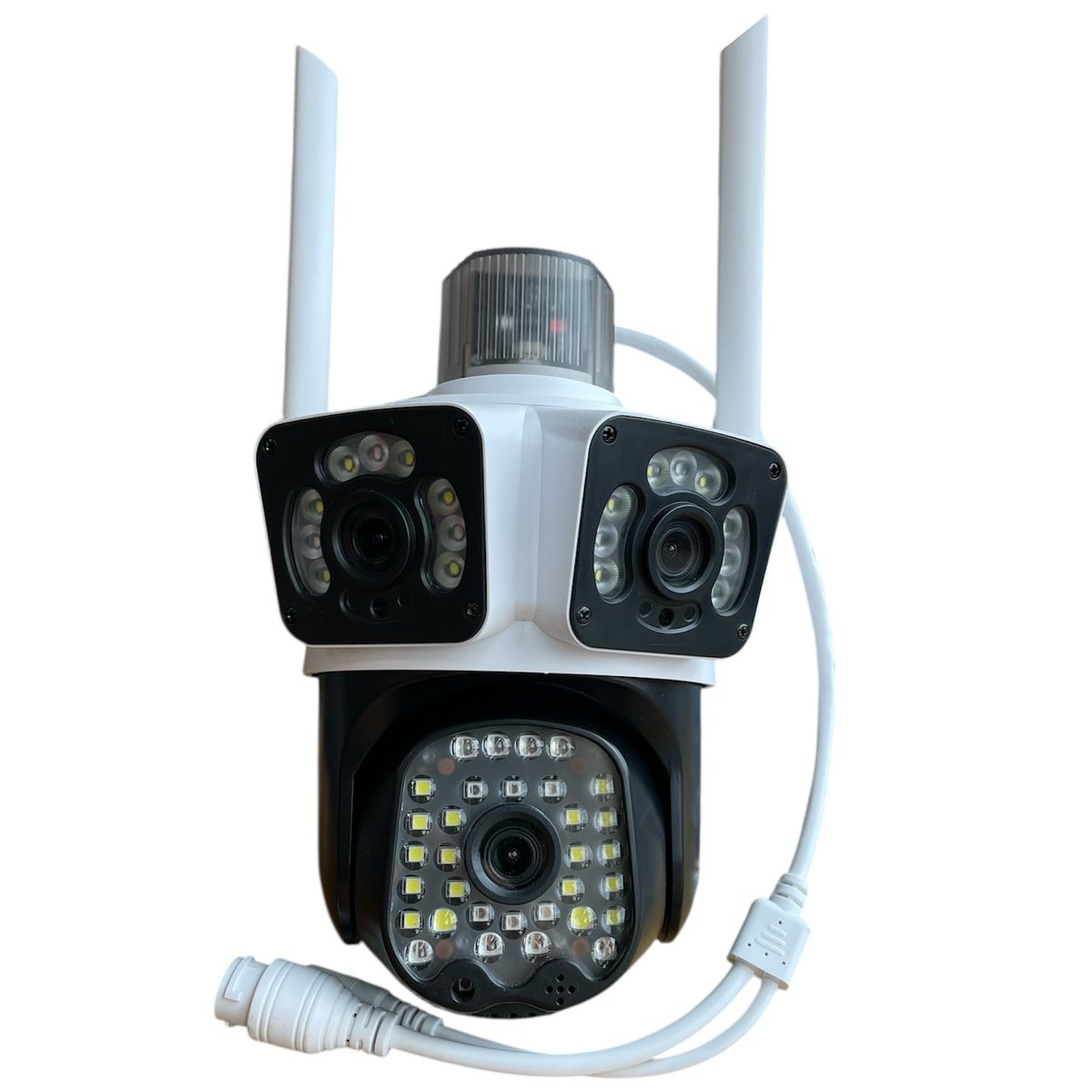 Тройна WiFi Камера 12MP | 3 Обектива, 270° View, Бяла ВИДЕОНАБЛЮДЕНИЕ Тройна външна WiFi камера 12MP с три обектива в бял цвят.