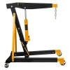 Хидравличен кран JCB-TR33002B 3 тона, повдигащ двигател в автосервиз.