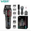 Професионална машинка VGR V-016 с метален корпус и титанови ножове.