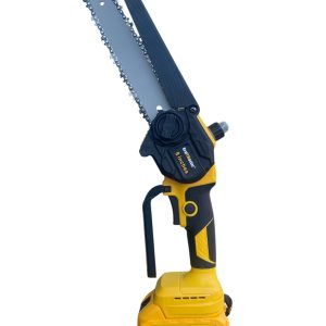 KraftMaster верижна резачка в куфар за съхранение с вериги и зарядно